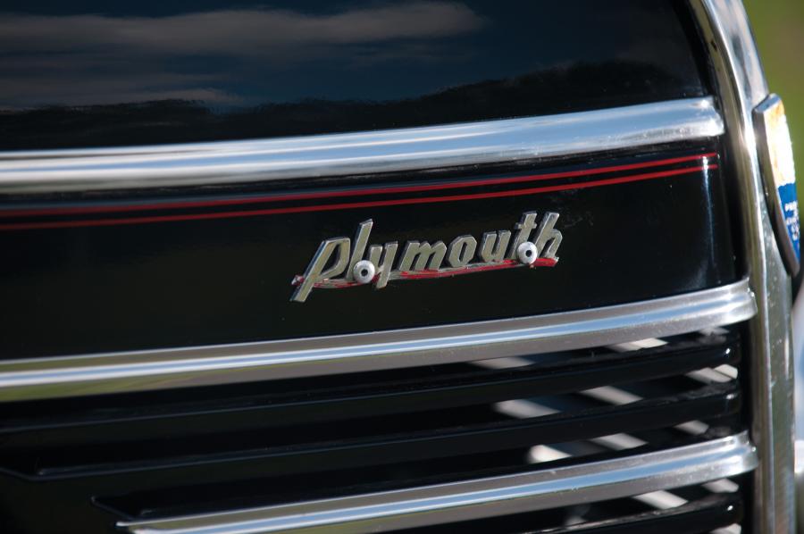  Plymouth Deluxe Convertible Coupe 1939 года  (фото 21 из 33)